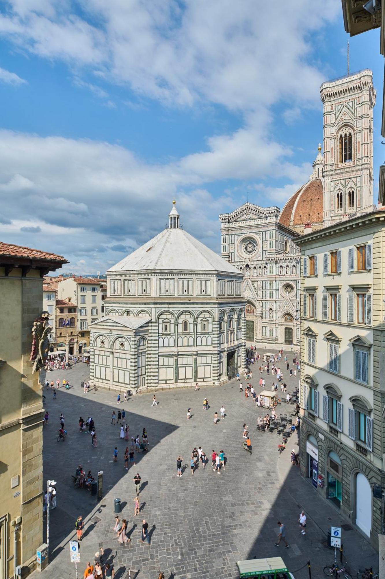 Duomo Luxury フィレンツェ エクステリア 写真