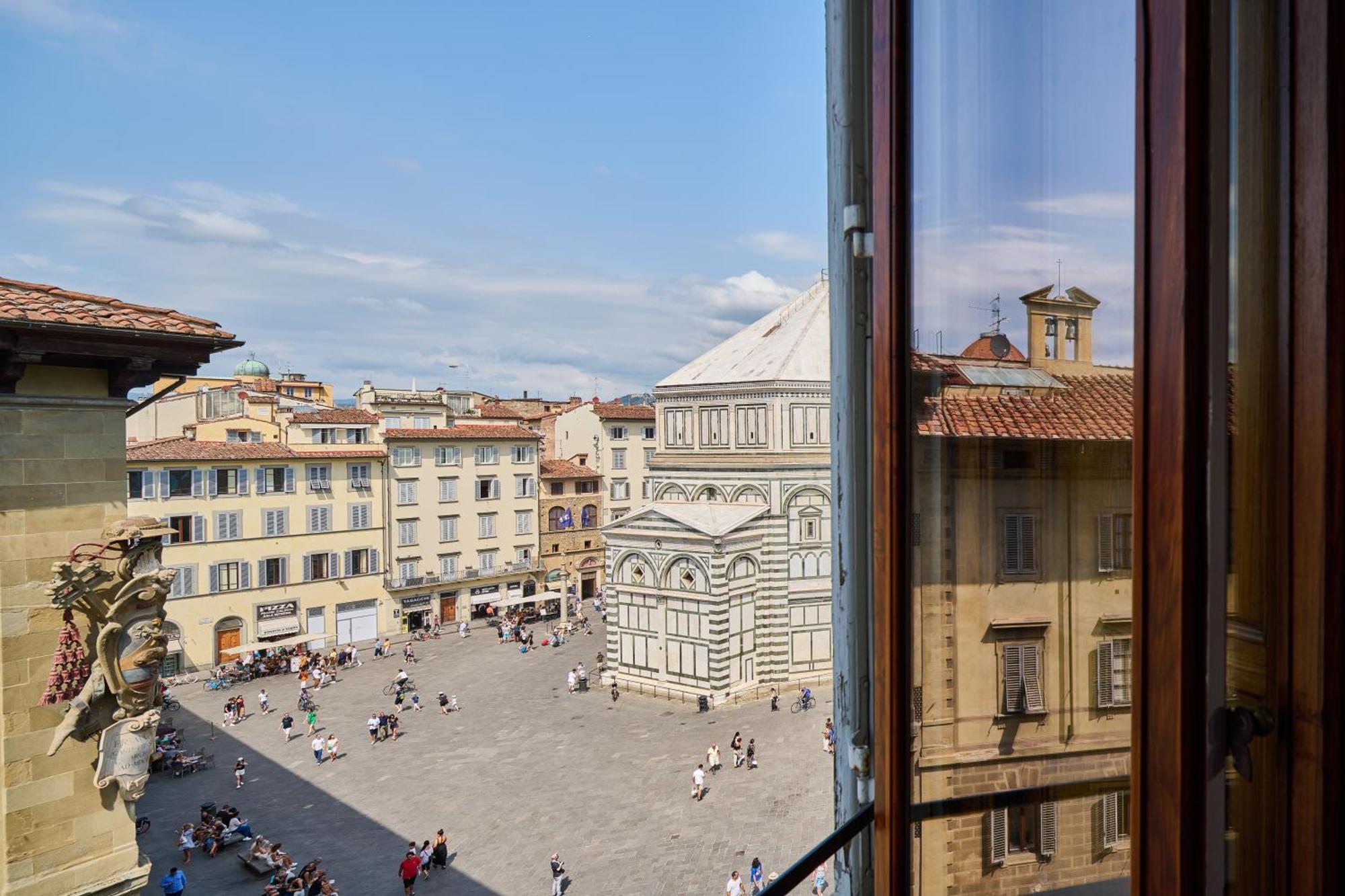 Duomo Luxury フィレンツェ エクステリア 写真